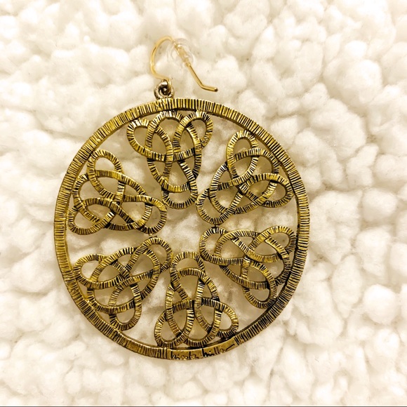 Nicole Miller Gold Celtic knot Hoop earrings - Picture 5 of 8